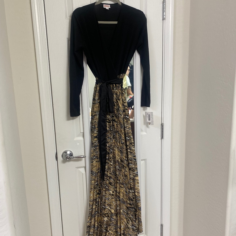 LulaRoe Deanne Wrap Dress